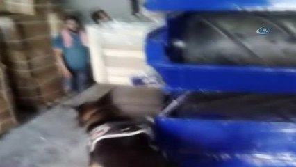 Taş kırma makinesi silindirlerinden uyuşturucu hap fışkırdı