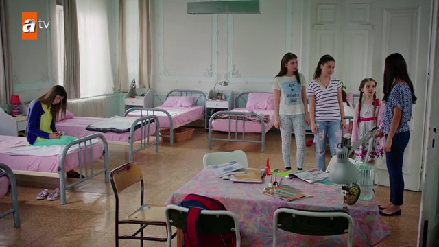 Büşra yetimhanede! - Kırgın Çiçekler 2.Bölüm