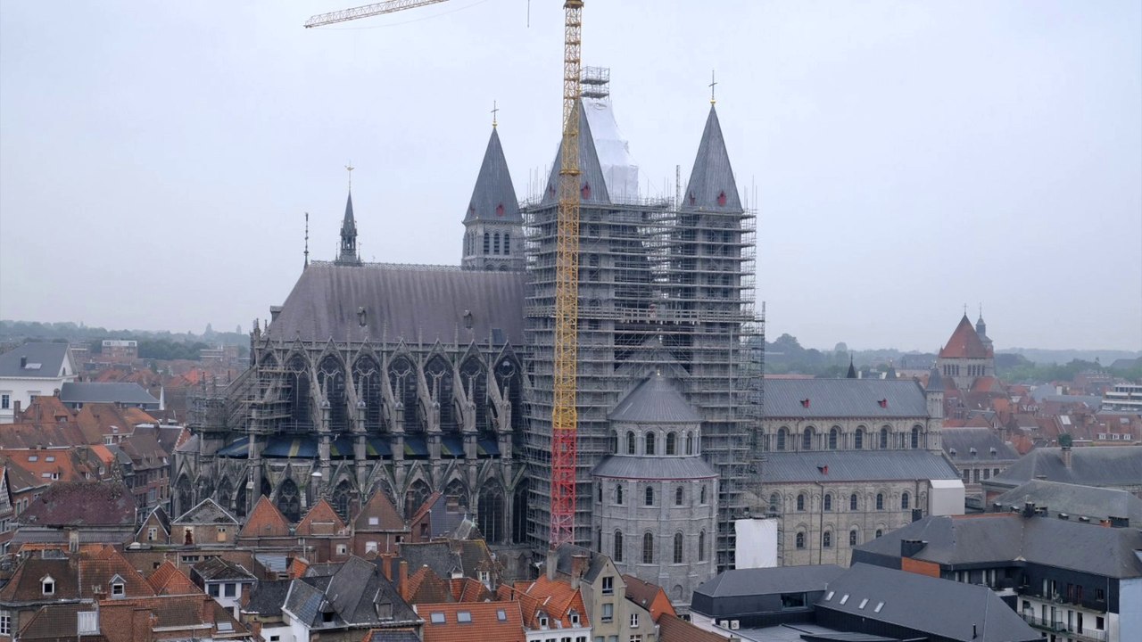 Notre-Dame se découvre