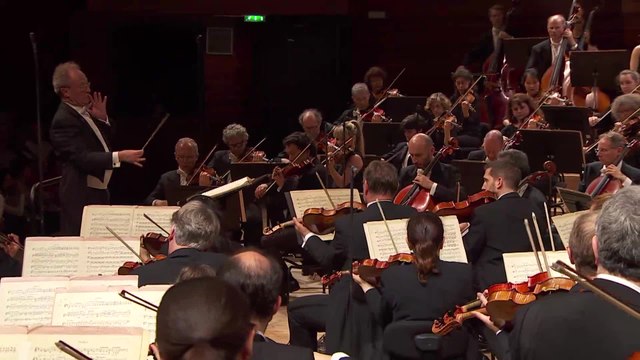 Tchaïkovski : Symphonie n°5 (Orchestre national de France / Emmanuel Krivine)