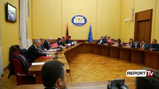 Reforma Zgjedhore, eksperti i KiE: Ja mekanizmat që janë përdorur për të blerë vota