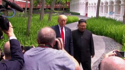 - Singapur’da Tarihi Zirve- Trump Ve Kim Buluştu