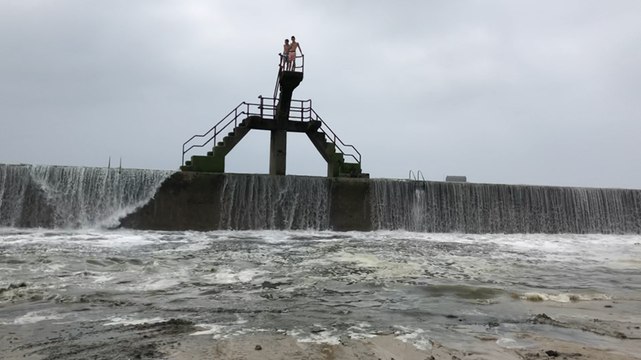 La vidange de la piscine de Bon Secours