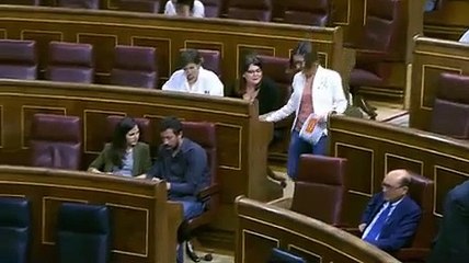 El Gobierno de Sánchez se estrena en el Congreso… sin ir al Congreso
