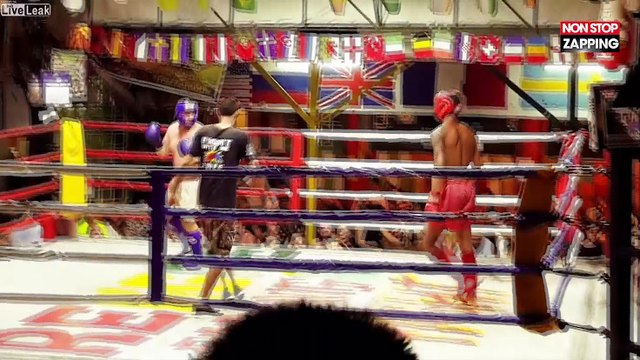 Thaïlande : Un homme inexpérimenté dans un combat de boxe thaï pour de l'alcool (Vidéo)