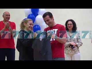 MJEDISET SPORTIVE NE SHKOLLA TE HAPURA EDHE PER BANORET E ZONES - News, Lajme - Kanali 7
