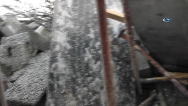 Öğretmenevi İnşaatında Beton Kalıpları Çöktü
