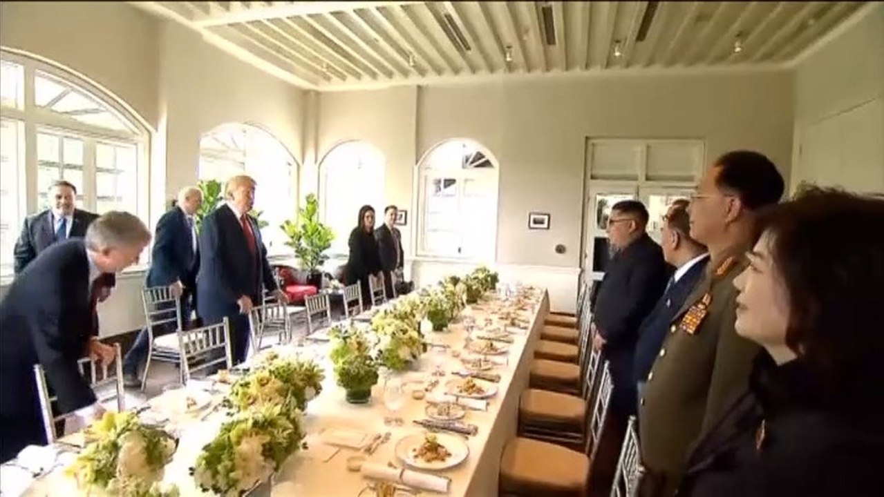 Trump domina con su lenguaje corporal la reunión con el líder norcoreano