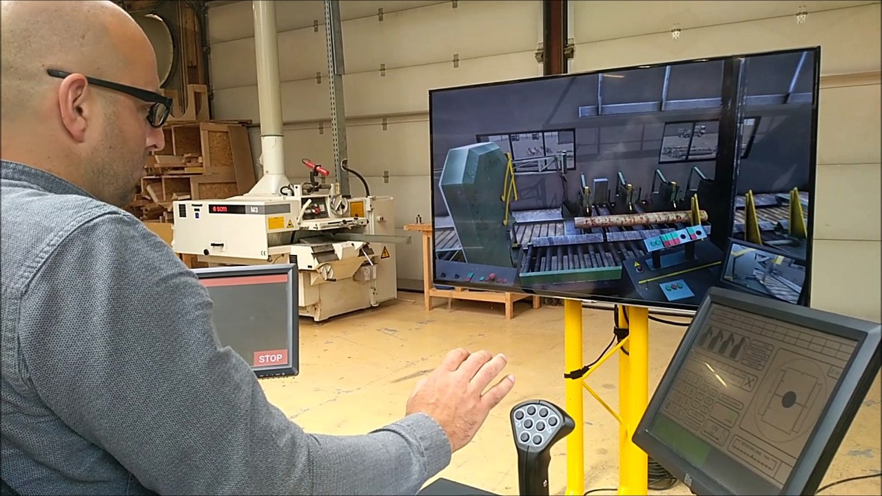 Un simulateur de sciage de bois au lycée André-Malraux