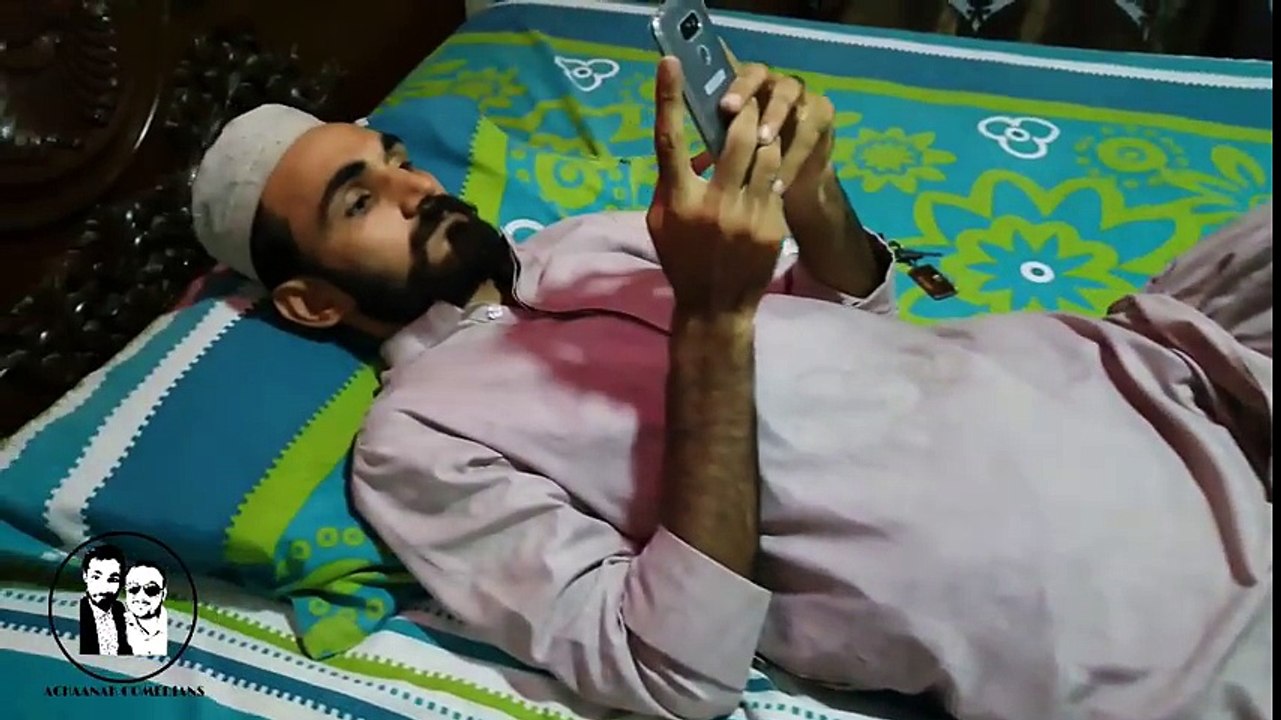WRONG WHATSAPP - STRONG DHOLAI - FUNNY VIDEO - ACHAANAK COMEDIANS