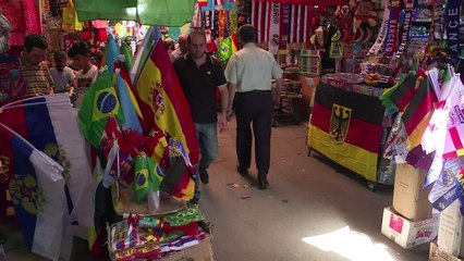 Sírios aguardam a Copa divididos