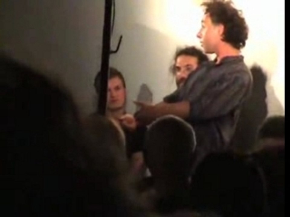 Germaine extrait du spectacle "C'est Mieux Ailleurs"