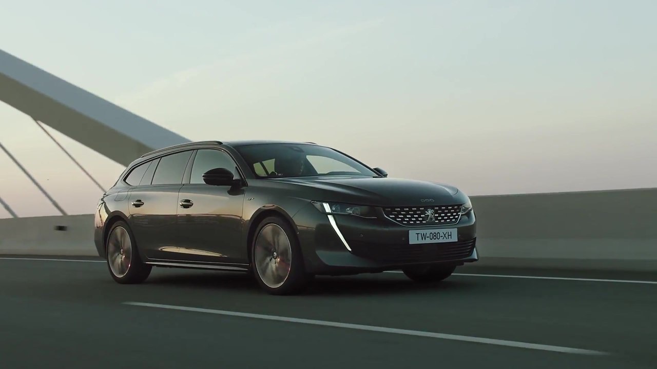 The all-new PEUGEOT 508 SW Driving Video