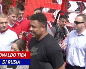 Penggemar Membanjiri Kedatangan Ronaldo Di Moskow