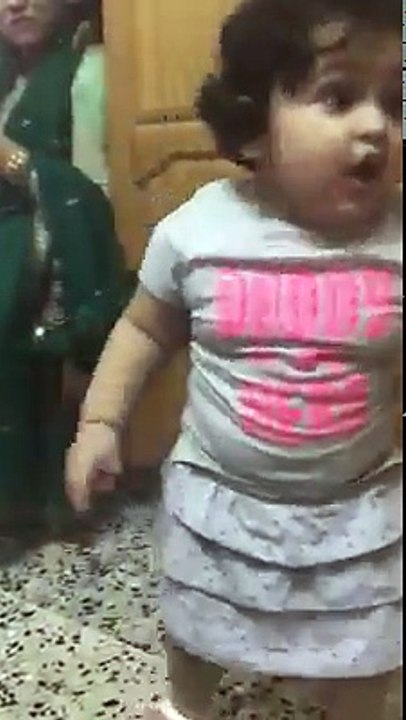 Baby Dance Like a Boss from of the Whole Family .