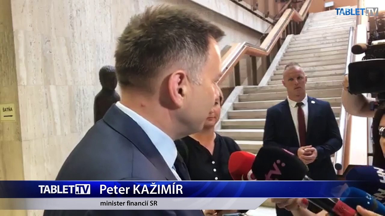 ZÁZNAM: Brífing ministra financií SR Petra Kažimíra