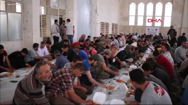 Hatay Reyhanlı İhh'dan Halep'in Sıfır Noktasında Toplu İftar