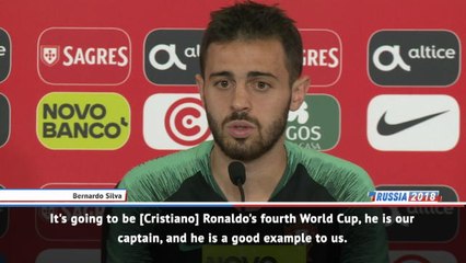 Tải video: Ronaldo a good example to young Portugal players - Bernardo Silva