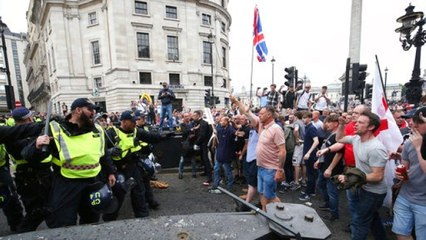 The Controversy over Tommy Robinson's Arrest