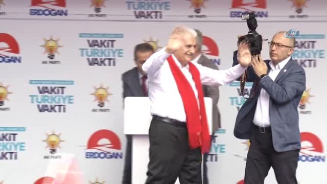 Başbakan Yıldırım: Hiçbir Terör Hareketi, Darbe Teşebbüsü, Ekonomik Finans Saldırısı Yürüyüşümüzü...