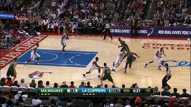 Jamal Crawford's AMAZING alley-oop to Blake Griffin!