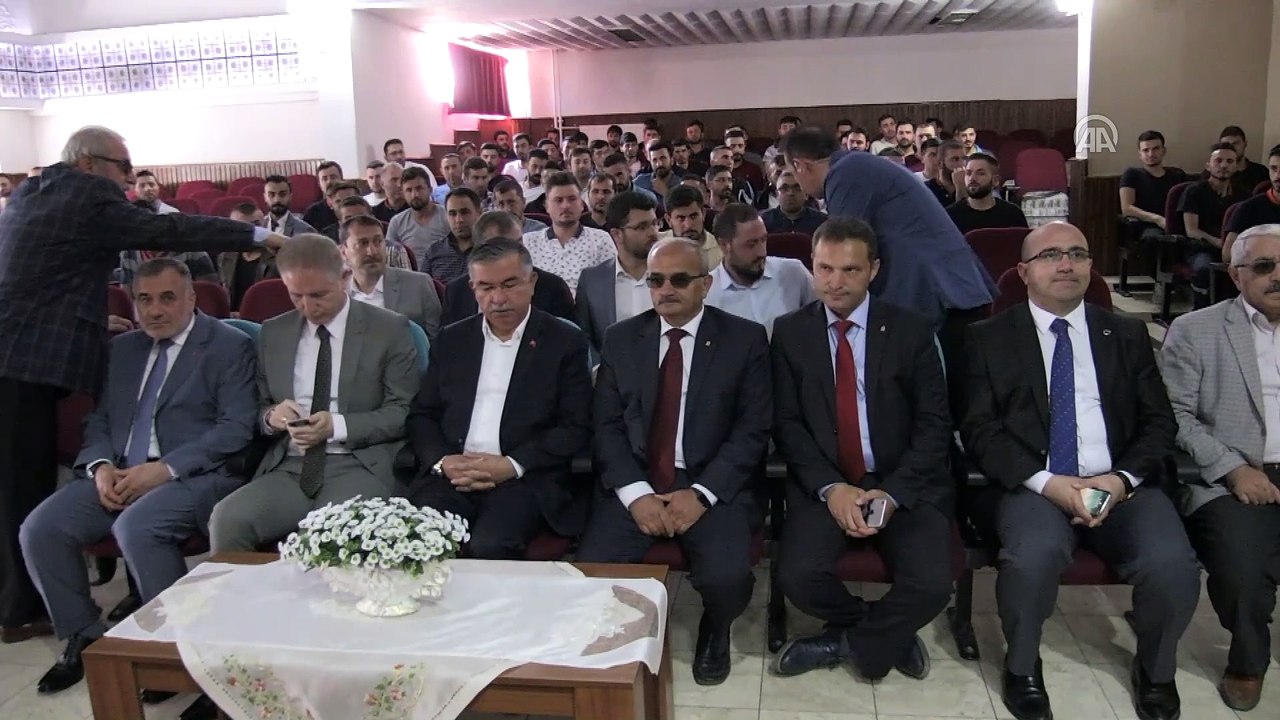 Milli Eğitim Bakanı Yılmaz: 'Diğerleri sadece konuşurlar ama konuşmanın bu ülkeye hiçbir faydası yok' - SİVAS