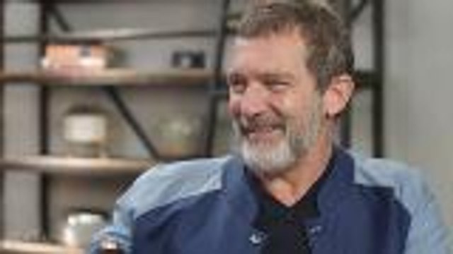 Antonio Banderas On The Difficulties Portraying Picasso in 'Genius' & 25 Years Since 'Philadelphia' | In Studio