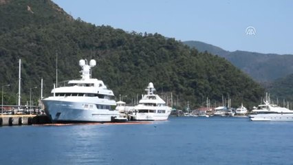 Marmaris Körfezinde Motoryat Yoğunluğu