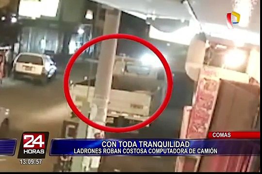 Comas: delincuentes roban computadora de camión valorizada en 10 mil soles