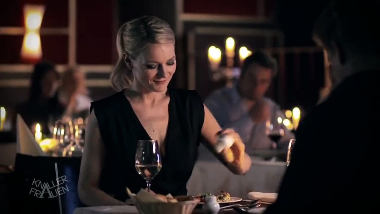 Verführerisch würzen [subtitled] | Knallerfrauen mit Martina Hill