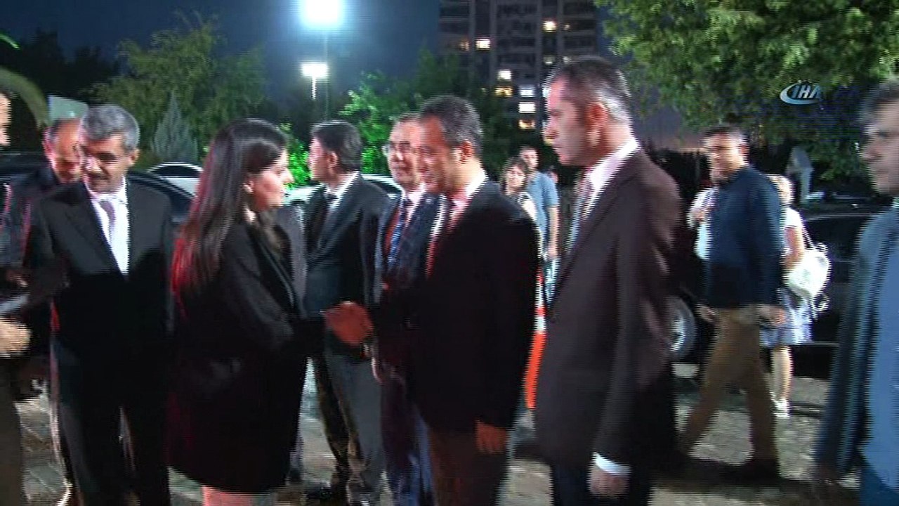 Bakan Sarıeroğlu:'Türkiye’de emeklilik yaşı 65 değil”