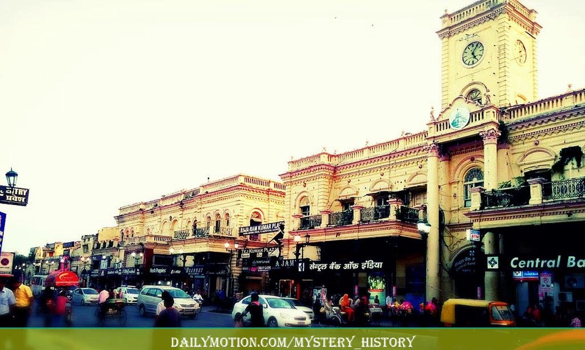 Hazratganj ( Hindi )
