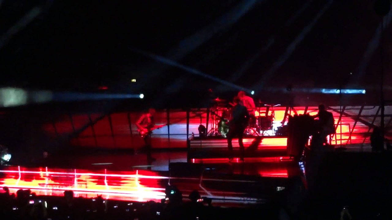 Muse - Unsustainable, Nantes Zénith, 10/22/2012