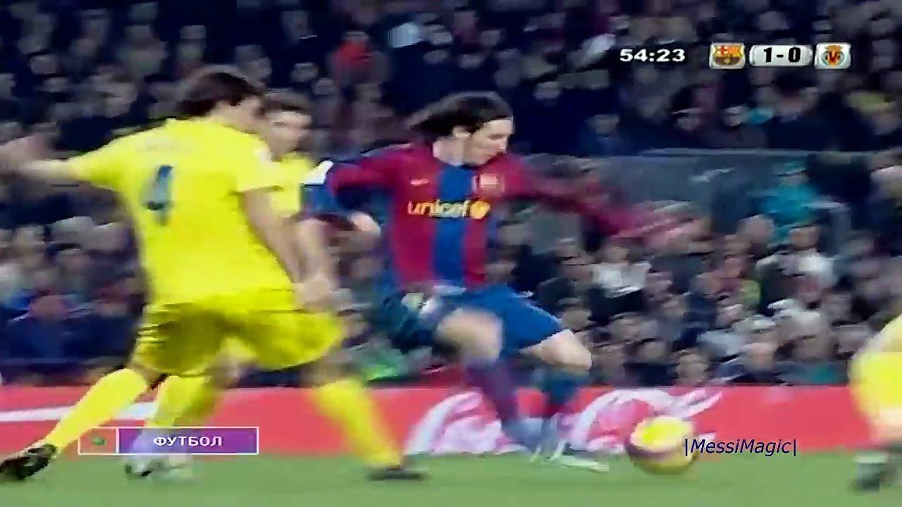 Lionel Messi — 10 Skills That Were Too Good for His Age ¡!