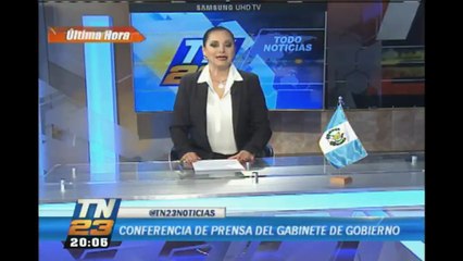 Conferencia de prensa de autoridades