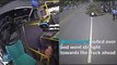 A bus driver spotted an accident and asked passengers whether they should stop to help, and the passengers gave a unanimous answer!