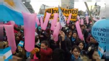 Argentina divisa sul diritto all'aborto