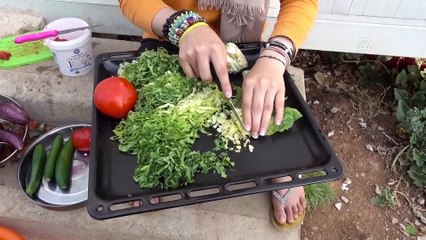 Ramazanı vatanlarından binlerce kilometre uzaklıkta buruk geçirdiler - ATİNA