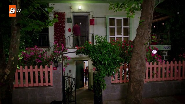 Vedat ve Toprak karşı karşıya! - Kırgın Çiçekler 4.Bölüm