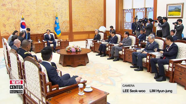 Pres. Moon meets with top diplomats of U.S. and Japan to discuss various ways of cooperation