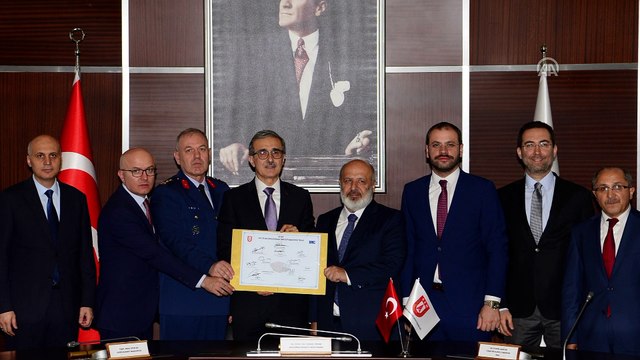 ALTAY Tankı Güç Grubu için imzalar atıldı - ANKARA