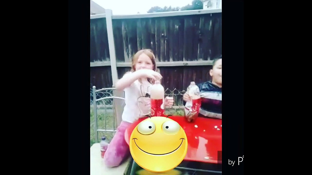 pumpkin carving kid style