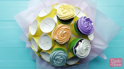 Skip the Flowers: Here's How to Make a Cupcake Bouquet