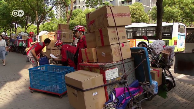 Shanghai - life in the megacity