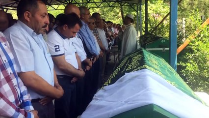 Trafik kazasında ölen çift ile çocuğu Akseki'de toprağa verildi - ANTALYA