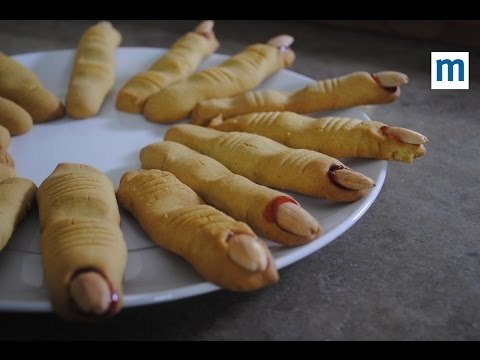 Spooky witches' fingers biscuits | Halloween party food