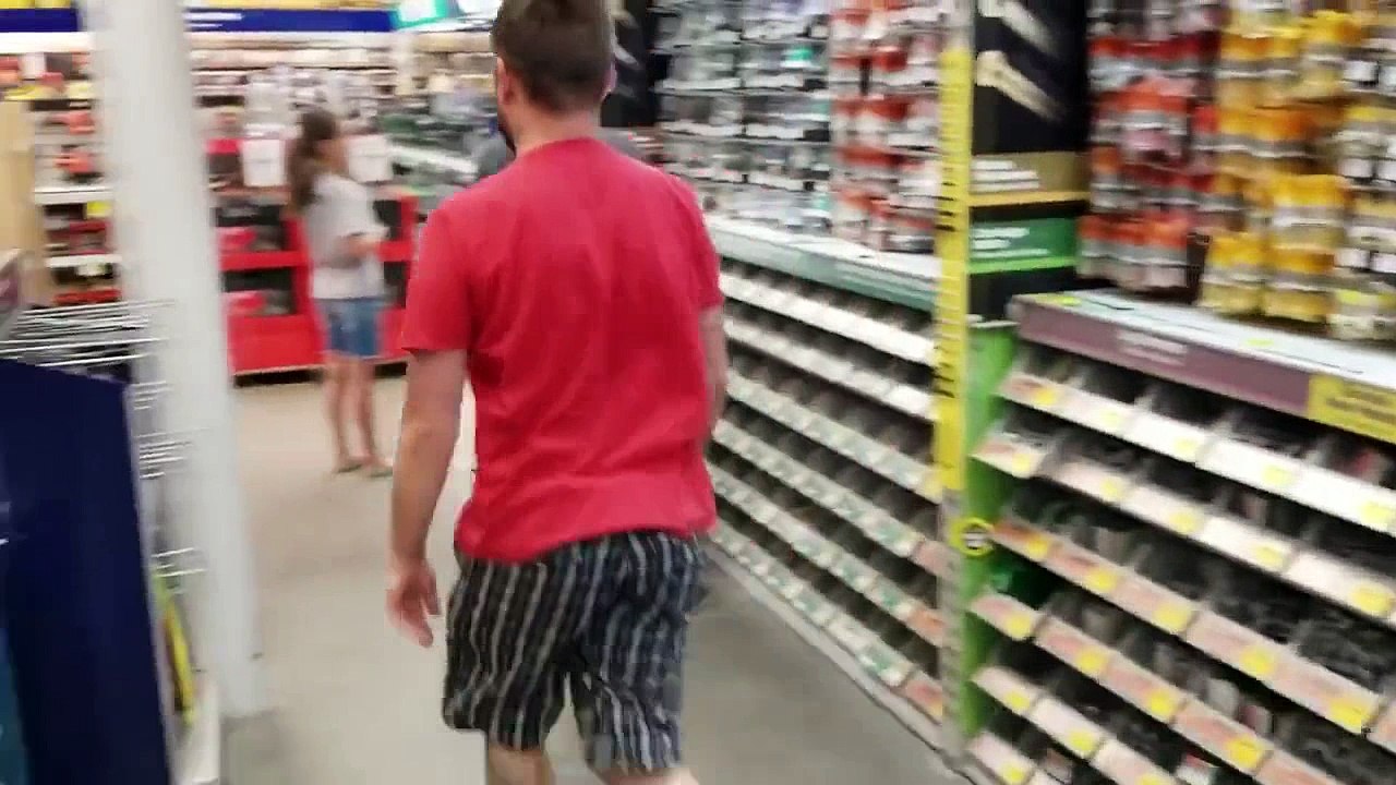 Как превратить обычный болт в маленький ножик