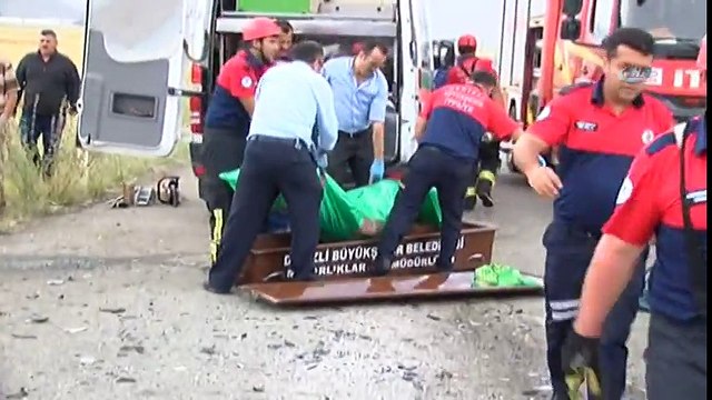 Denizli’de Katliam Gibi Trafik Kazası: 3 Ölü