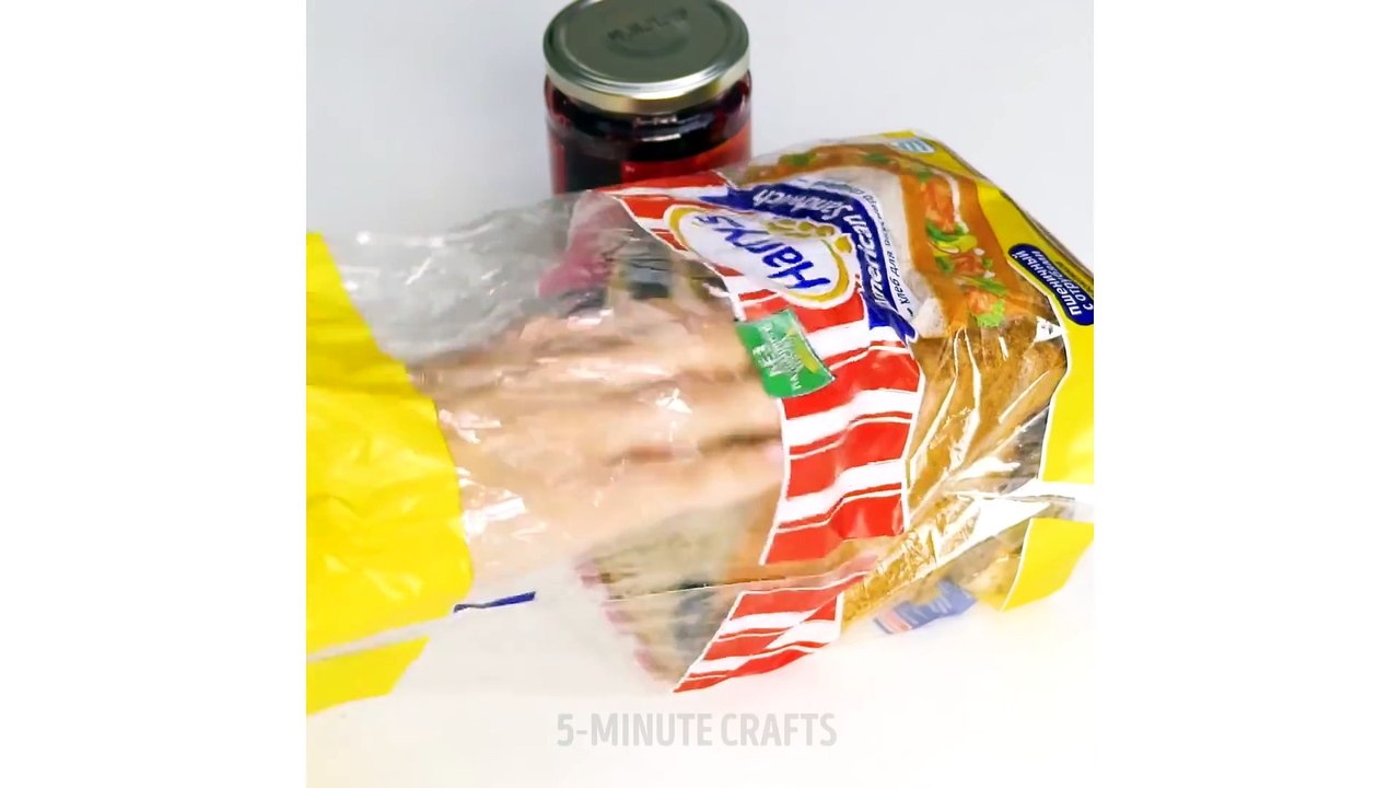 20 HACKS TO KEEP YOUR FOOD FRESH LONGER