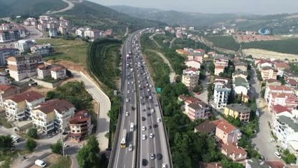 Tem'deki Bayram Trafiği Havadan Görüntülendi